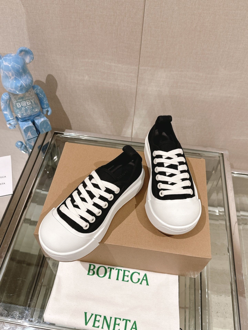 Bottega Veneta Casual Shoes